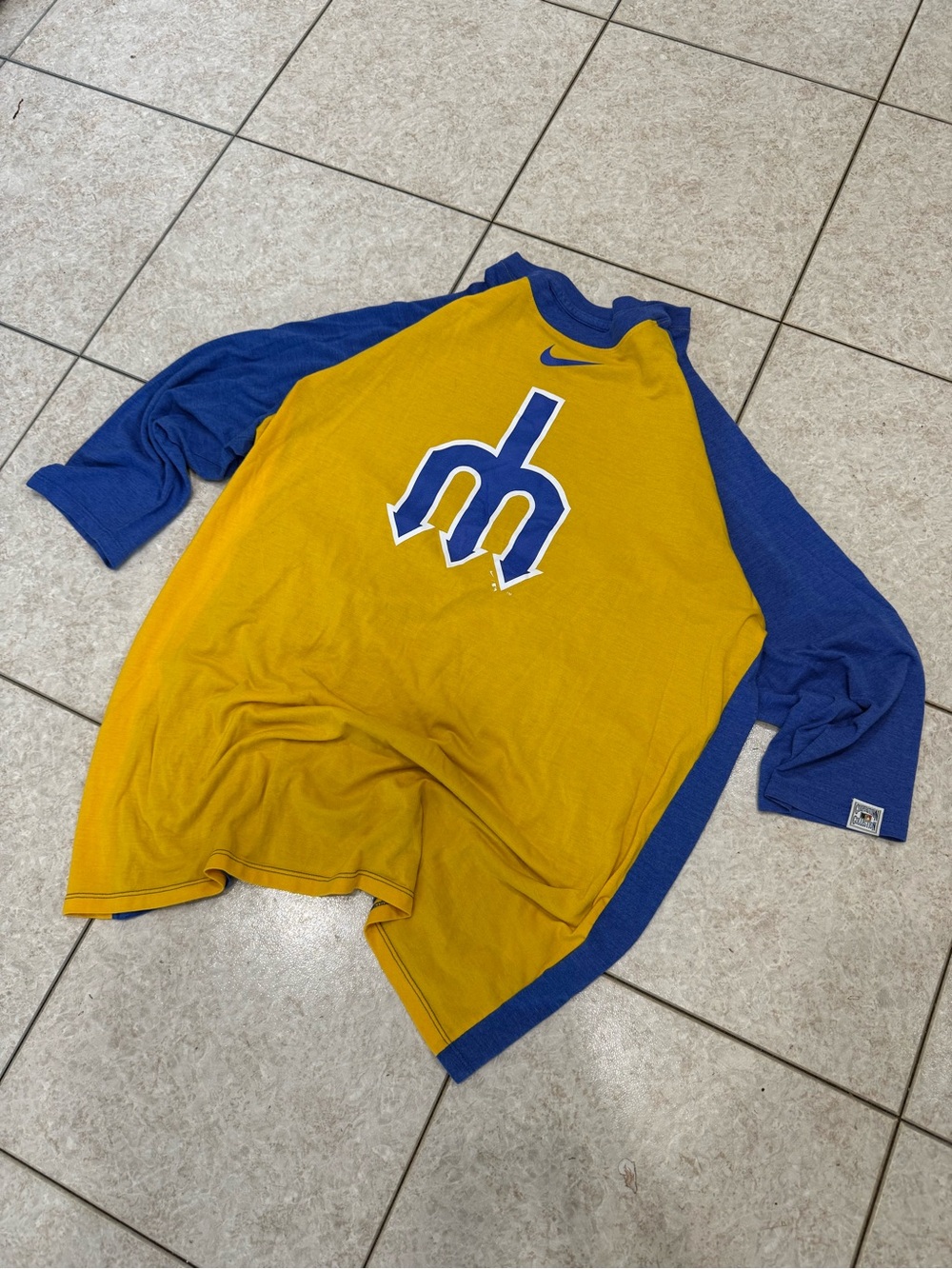 Nike Cooperstown Seattle Mariners 3/4 sleeve shirt mens xl